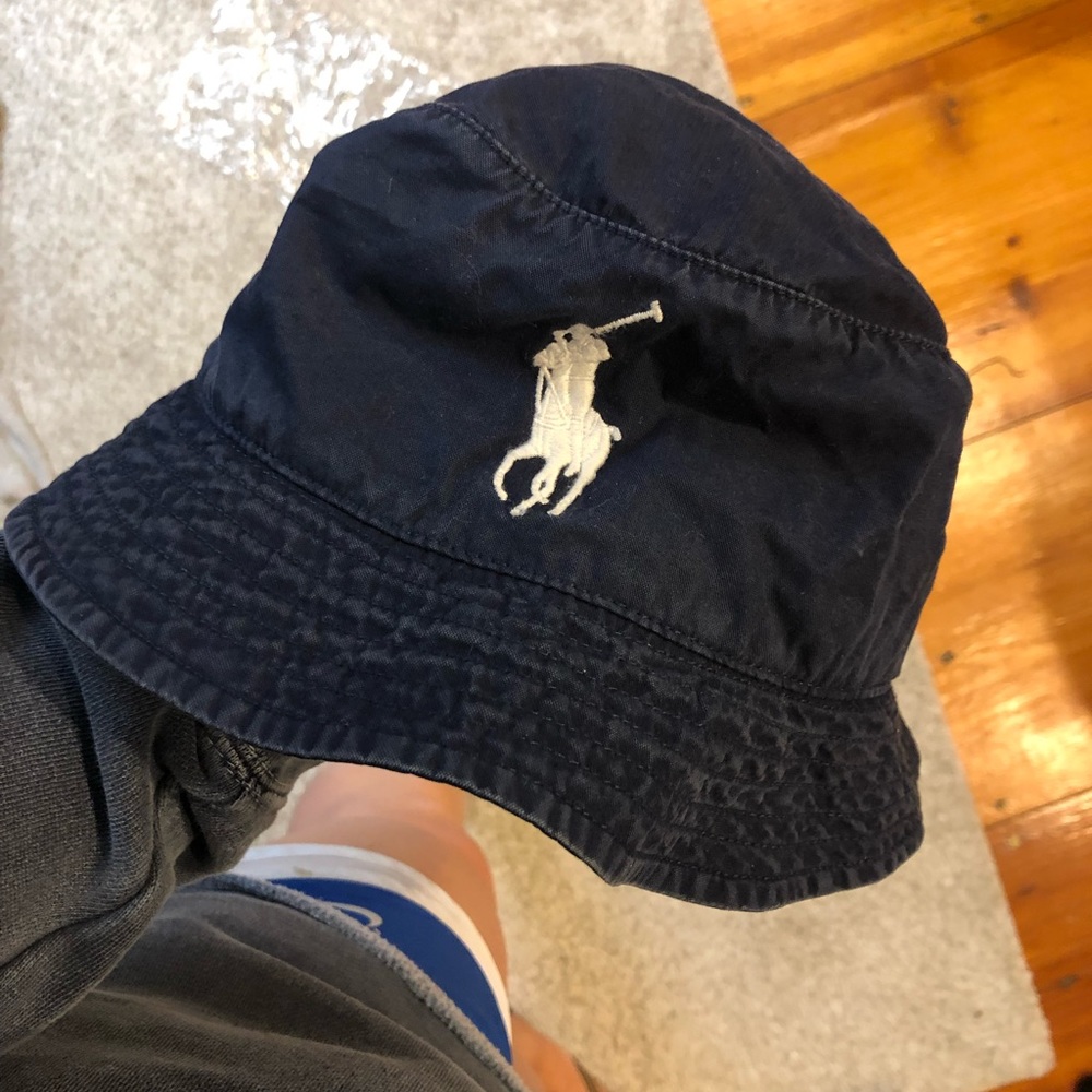 RALPH LAUREN BUCKET HAT
